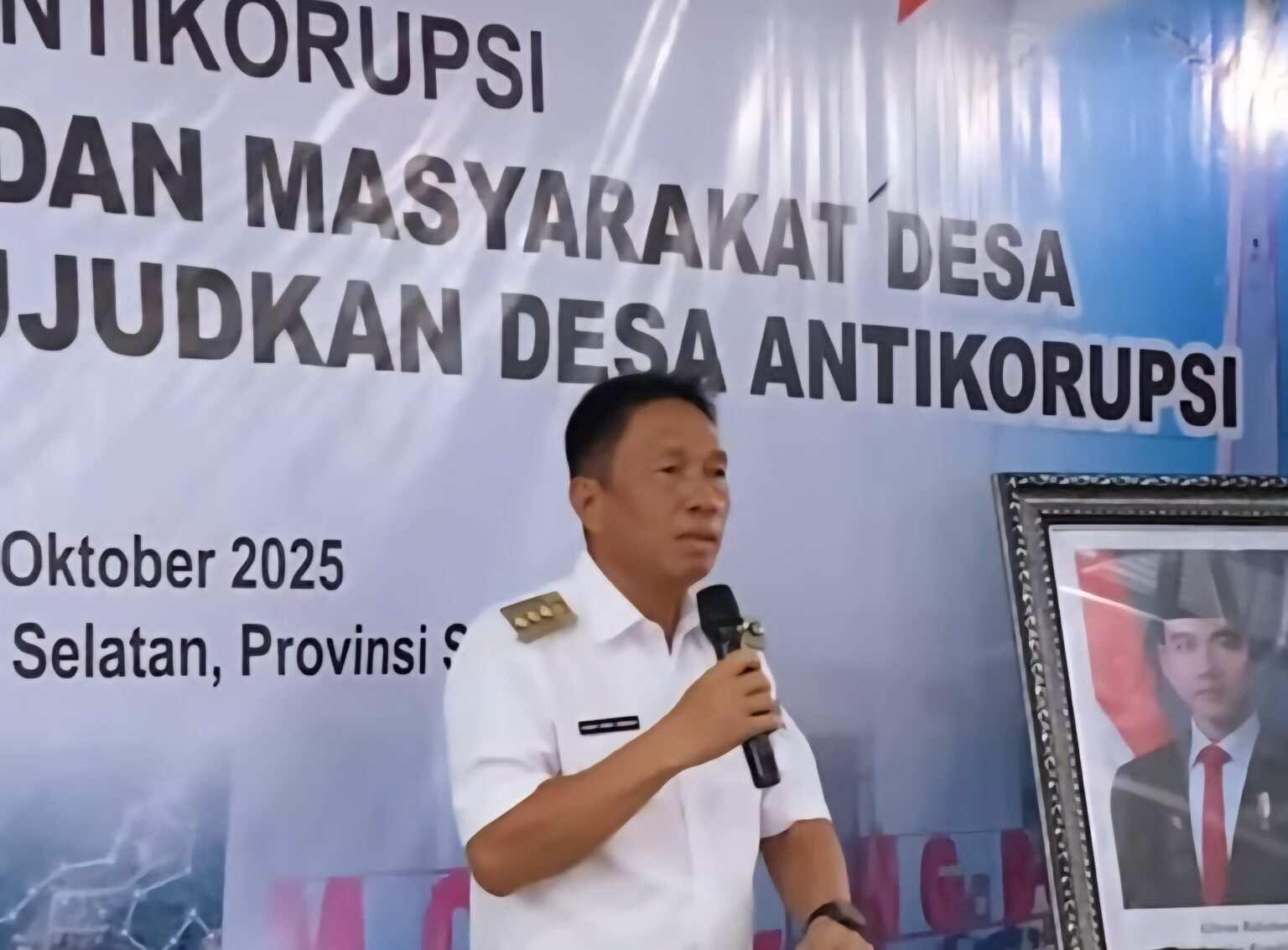 KPK LAKUKAN VERIFIKASI PROGRAM DESA ANTI KORUPSI DI DESA MOTOLING DUA